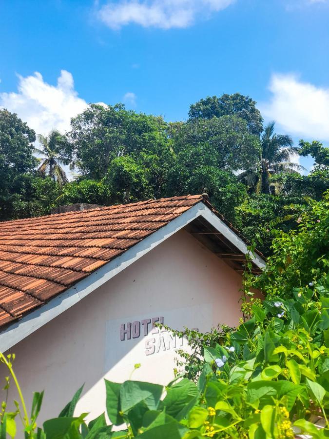 Hotel Santis Hikkaduwa Buitenkant foto